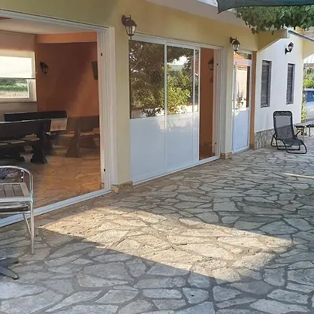 Apartment 3 شقة Pridraga